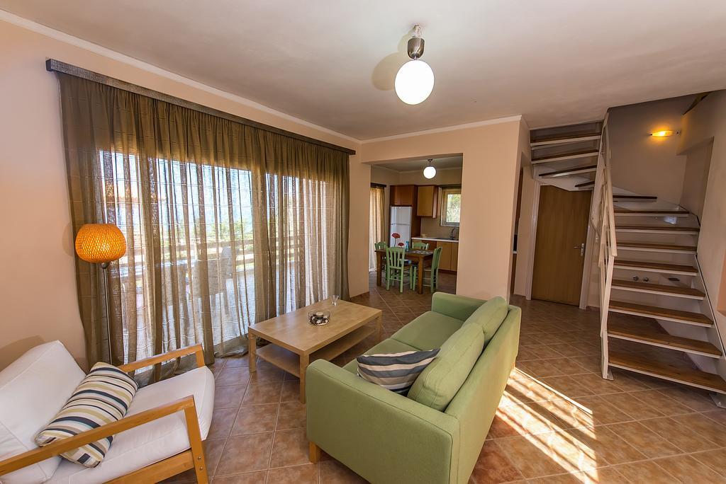 Eltheo Villas Áyios Nikítas Extérieur photo